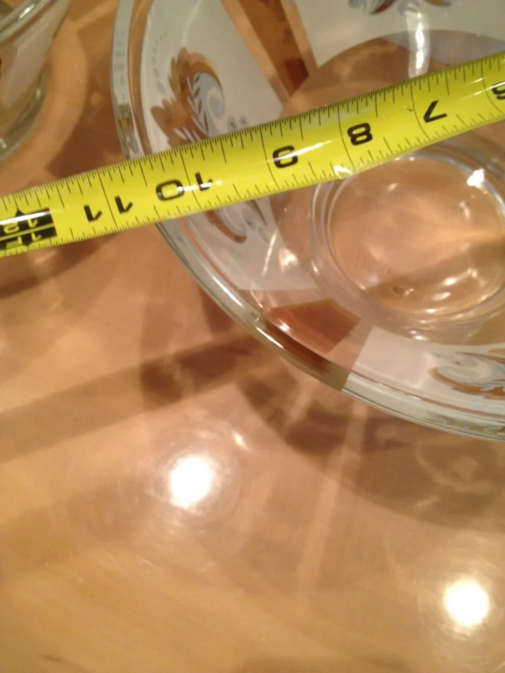 Anchor Hocking Fleur-de-lis Gold Leaf Heavy Glass Bowl 6